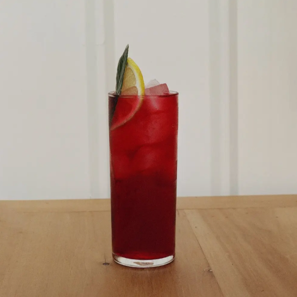 N. A. Blackcurrant Aperitif